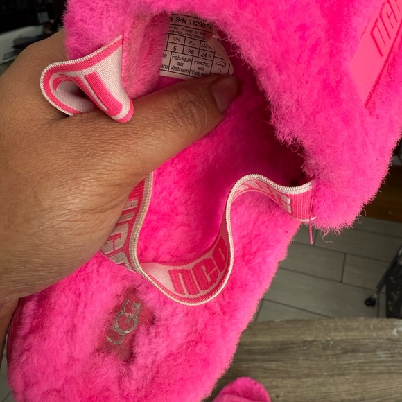 UGG Fluffy Pink Slingback Sandals size 38 - Picture 9 of 11